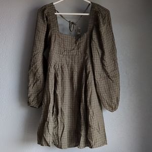 Square neck plaid dress